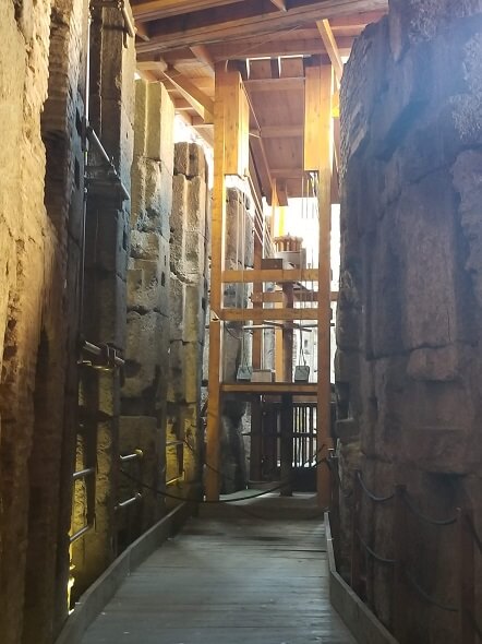 Colosseum underground tour